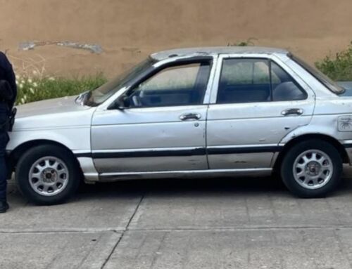 Aseguran la Policía Estatal y Municipal vehículo con reporte de robo en Zacatecas