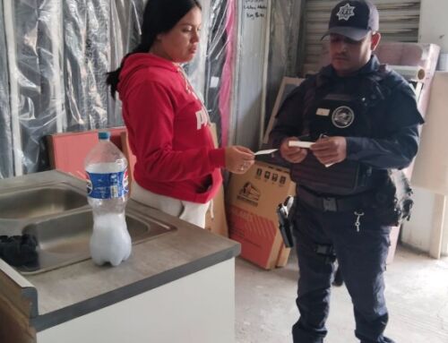 Acerca Policía Estatal números de emergencia a habitantes y comerciantes de Villa Hidalgo