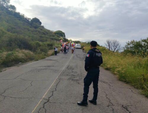 Acompañan peregrinaciones religiosas para proteger a participantes en Apulco y Luis Moya