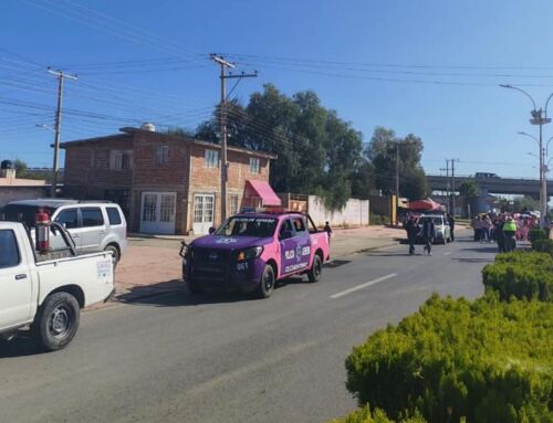 Brindan seguridad y acompañamiento durante actividades de concientización sobre el cáncer de mama en Zacatecas